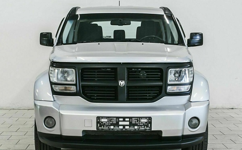 Dodge nitro