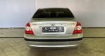 Hyundai ELANTRA 1.6 MT (105 л.с.)