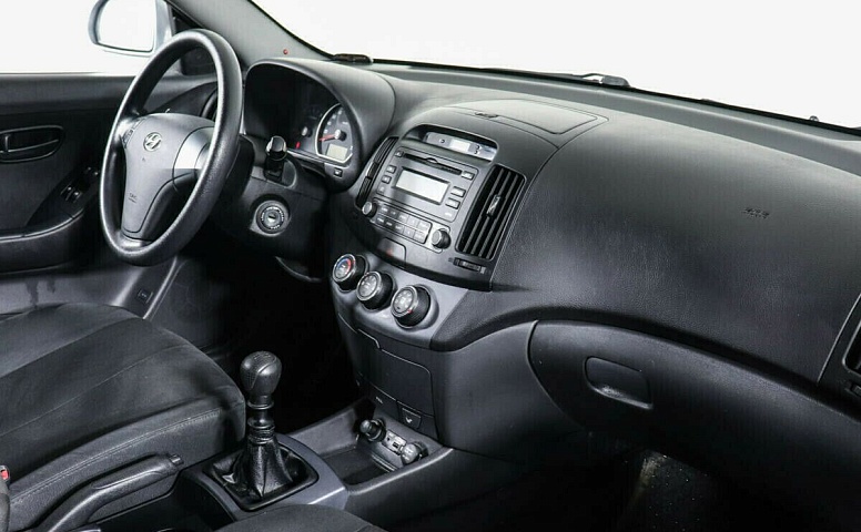 Hyundai Elantra IV (HD)