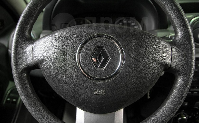 Renault Duster, 1 поколение