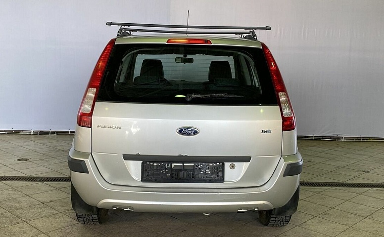 Ford FUSION 1.6 MT (101 л.с.)