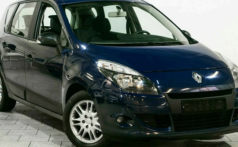 Renault scenic