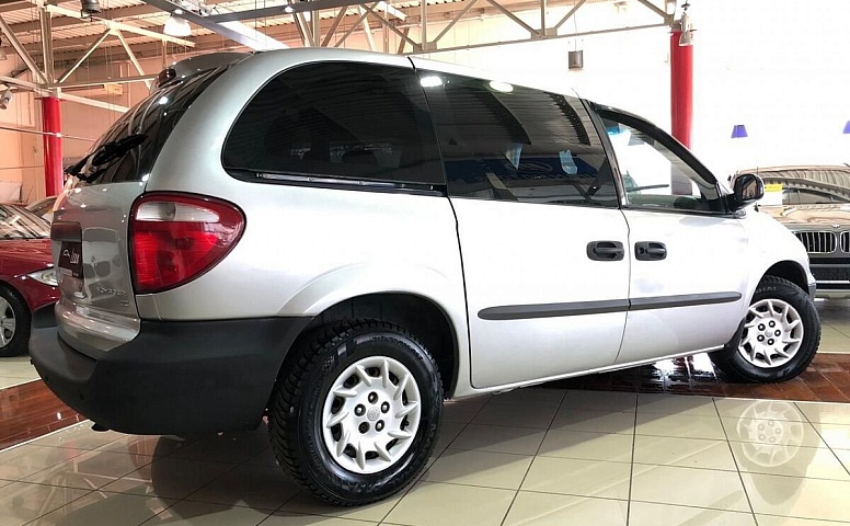 Chrysler Voyager IV