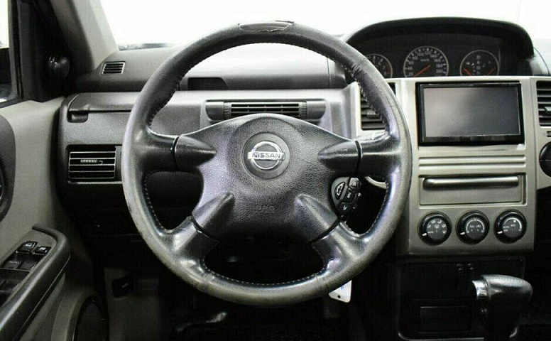 Nissan X-Trail 2.5 Автомат