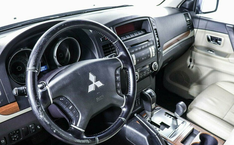 Mitsubishi Pajero 3.0 Автомат