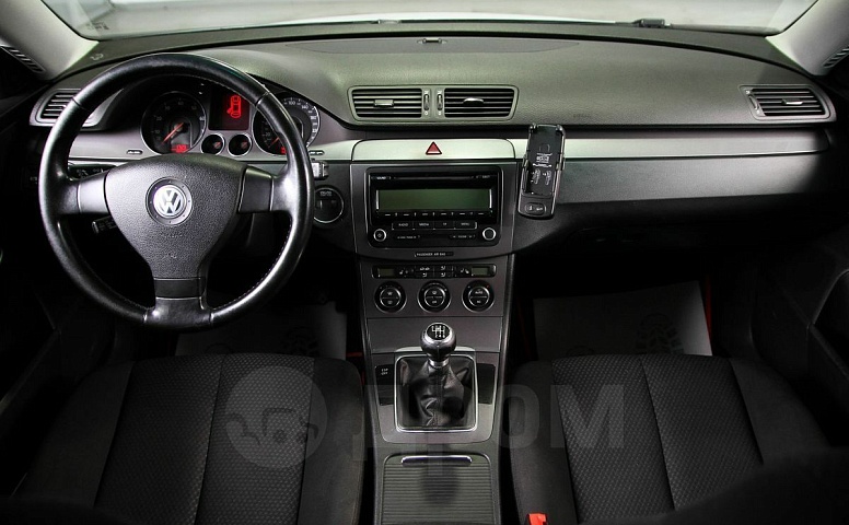 Volkswagen Passat, 6 поколение