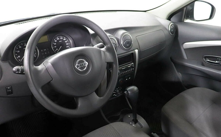 Nissan Almera III (G15)
