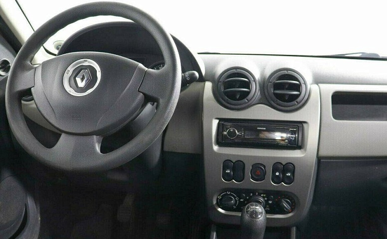 Renault Sandero 1.6 Механика