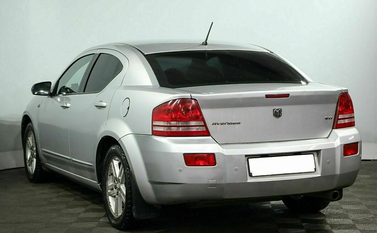 Dodge avenger