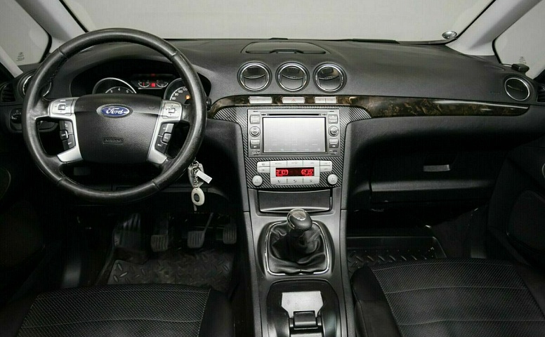 Ford galaxy