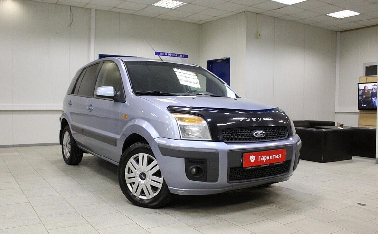 Ford Fusion I Рестайлинг