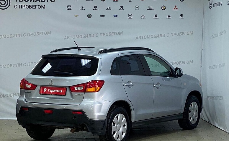 Mitsubishi ASX I