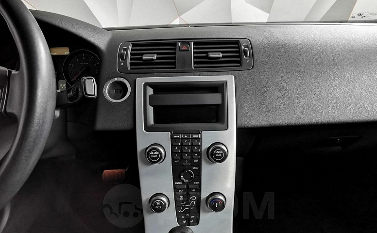 Volvo S40, 2 поколение, рестайлинг