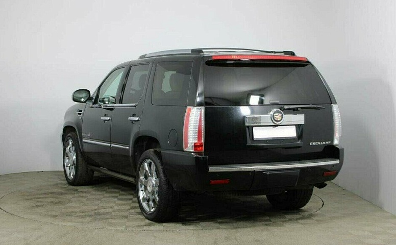 Cadillac Escalade 6.2 Автомат
