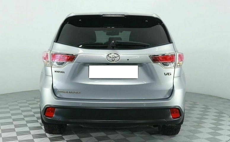Toyota highlander