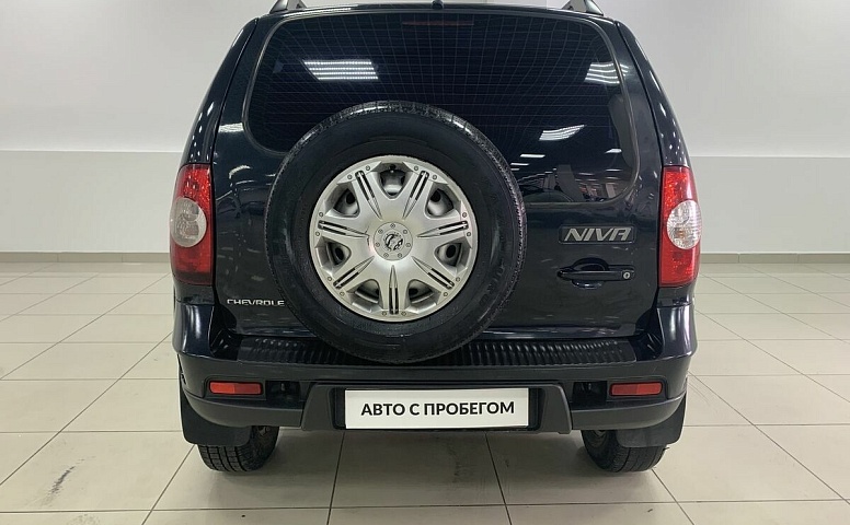Chevrolet NIVA 1.7 MT (80 л.с.) 4WD