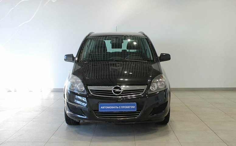 Opel Zafira B Рестайлинг