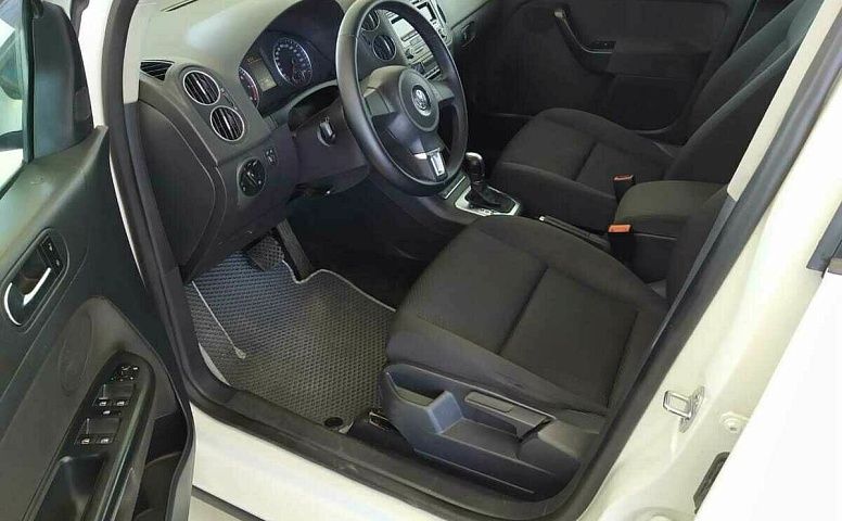 Volkswagen GOLF_PLUS 1.6 AT (102 л.с.)