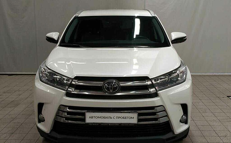 Toyota highlander iii