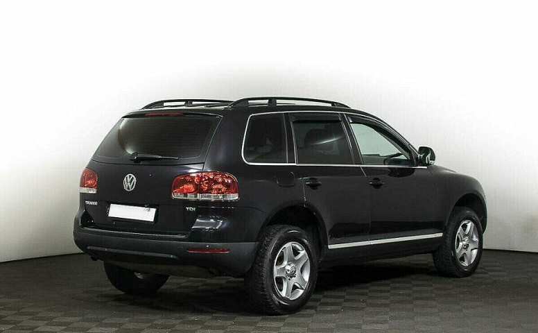 Volkswagen Touareg 2.5 Автомат
