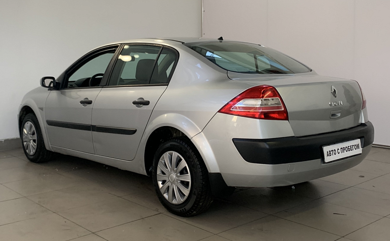 Renault MEGANE 1.6 MT (115 л.с.)