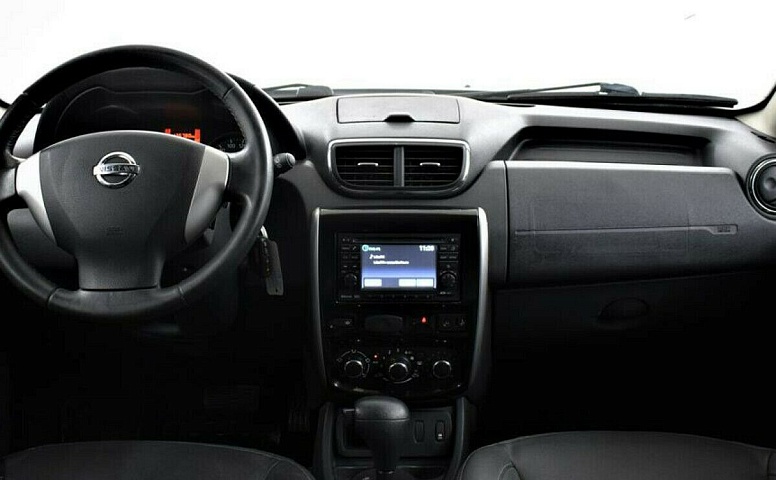 Nissan terrano
