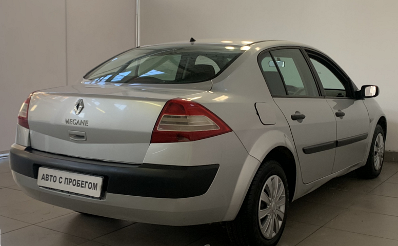 Renault MEGANE 1.6 MT (115 л.с.)