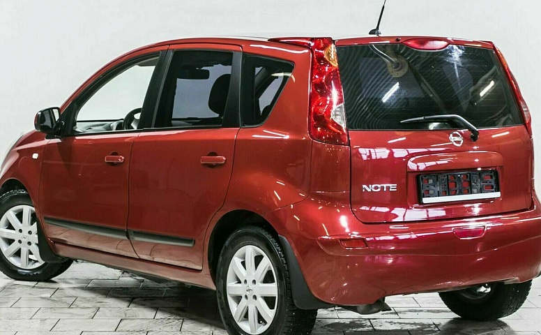 Nissan note