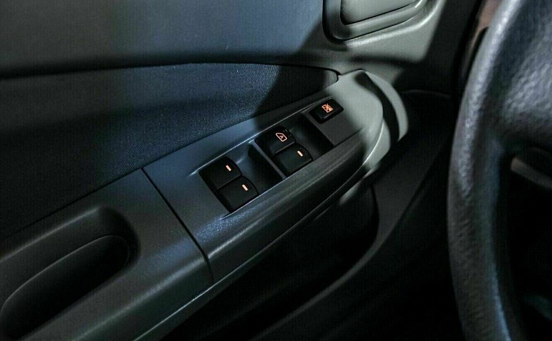 Nissan almera classic