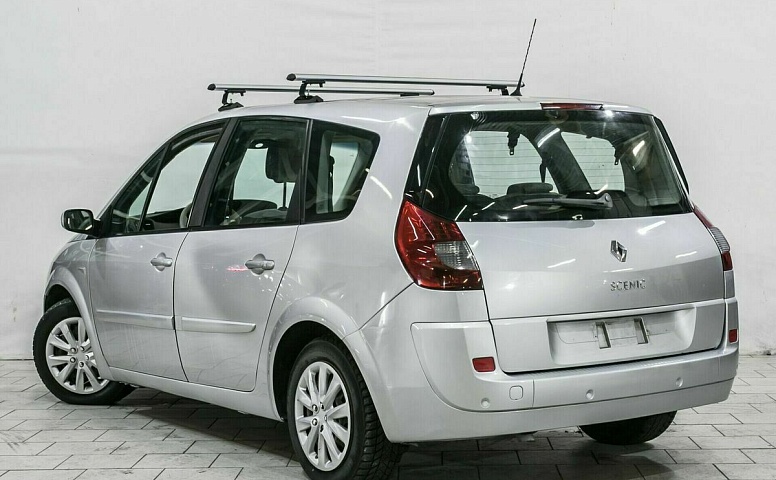 Renault scenic