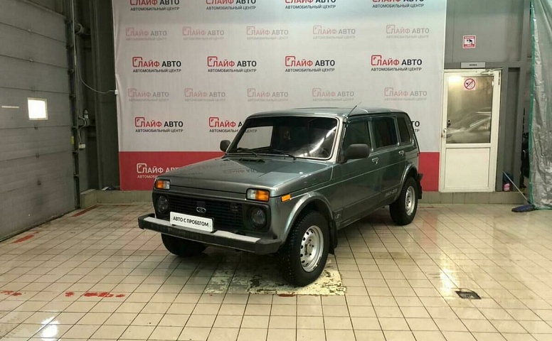LADA (ВАЗ) NIVA 1.7 MT (80 л.с.) 4WD