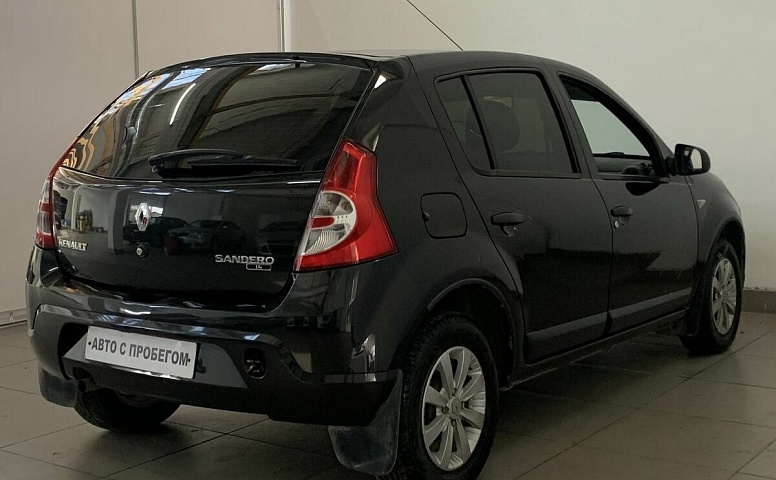 Renault SANDERO 1.4 MT (75 л.с.)