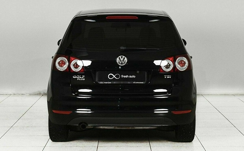 Volkswagen golf plus