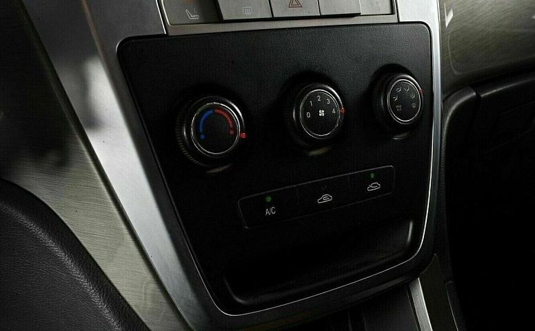 Geely emgrand x7