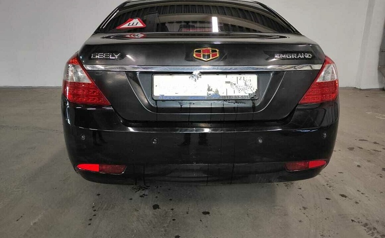 Geely EMGRAND 1.8 MT (126 л.с.)
