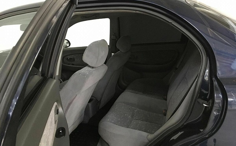 Kia SPECTRA 1.6 AT (101 л.с.)