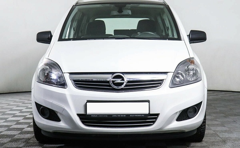 Opel Zafira B Рестайлинг