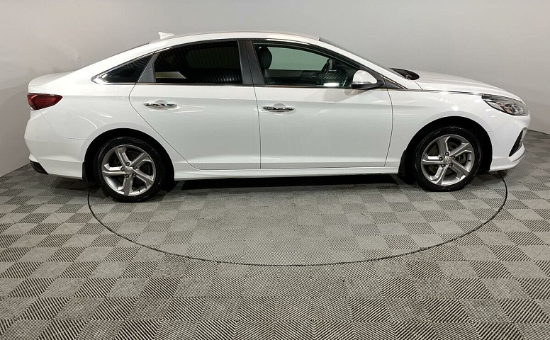 Hyundai Sonata 2.4 АКПП