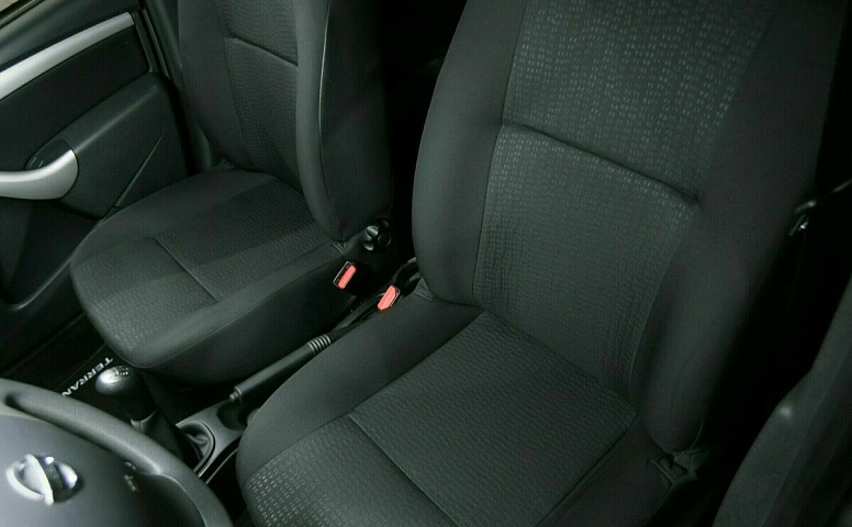 Nissan terrano