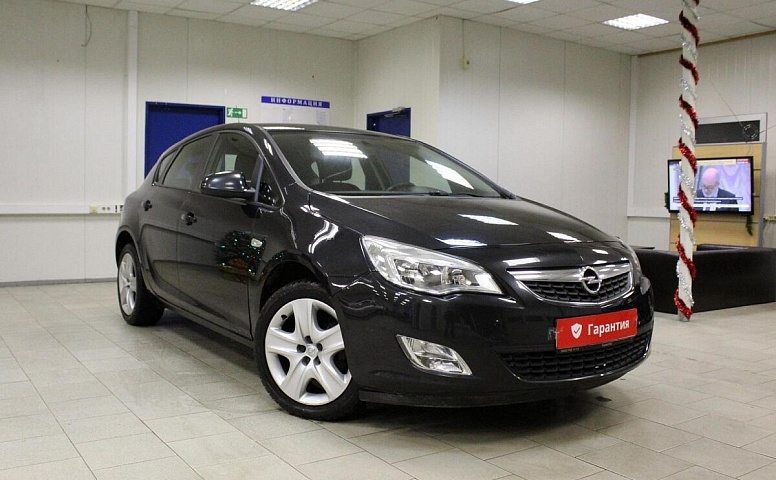 Opel Astra J