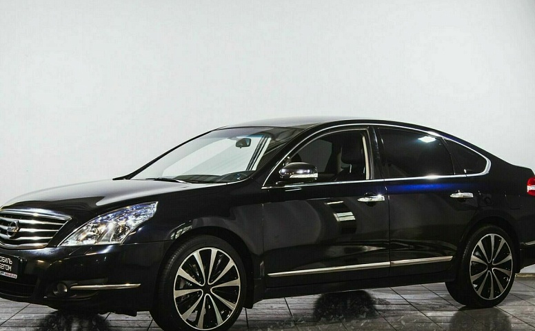 Nissan teana