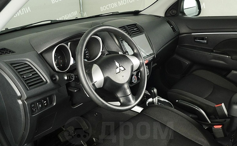 Mitsubishi ASX, 1 поколение