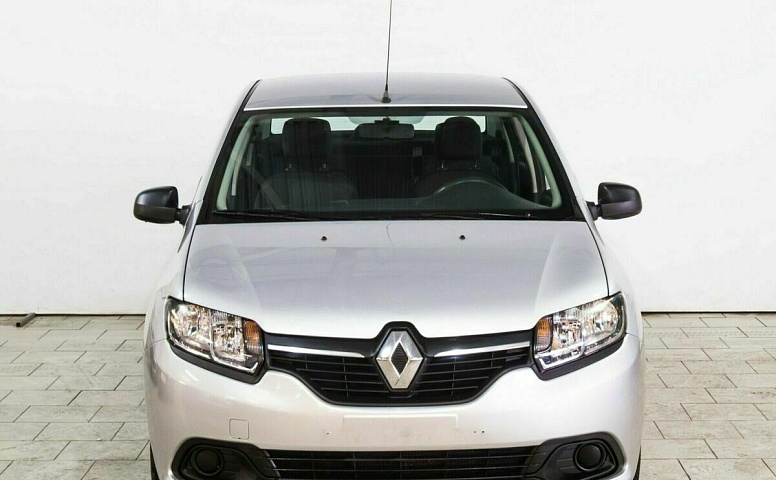 Renault logan