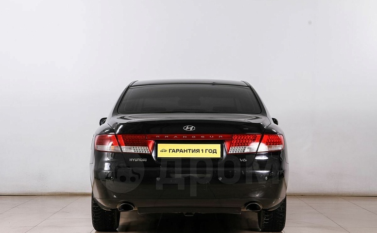 Hyundai Grandeur, 4 поколение