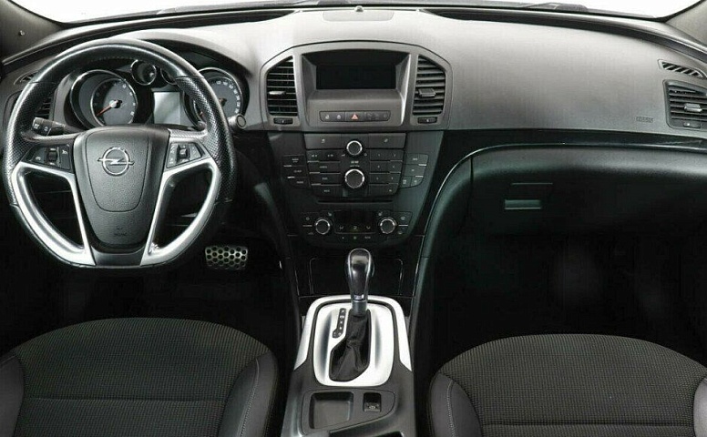 Opel Insignia 2.0 Автомат