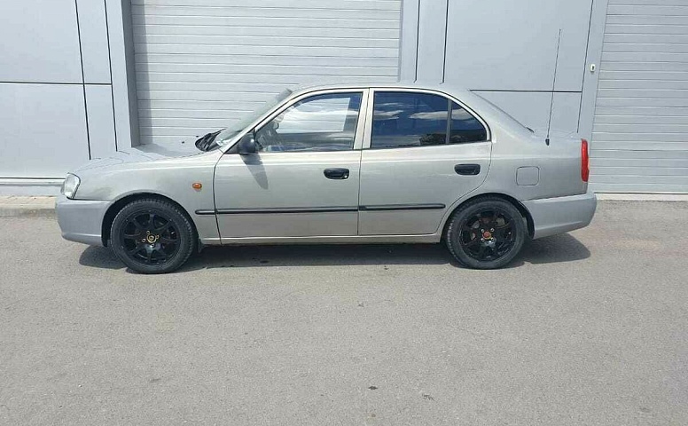 Hyundai ACCENT 1.5 MT (102 л.с.)