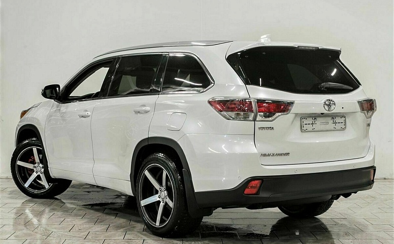 Toyota highlander