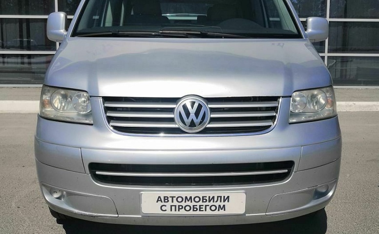 Volkswagen Multivan 2.5d MT (131 л.с.)