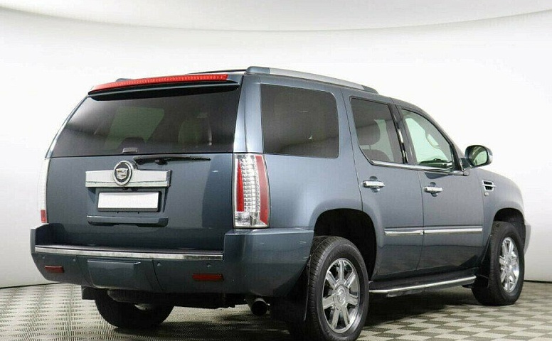 Cadillac Escalade 6.2 Автомат