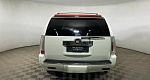 Cadillac Escalade, 3 поколение